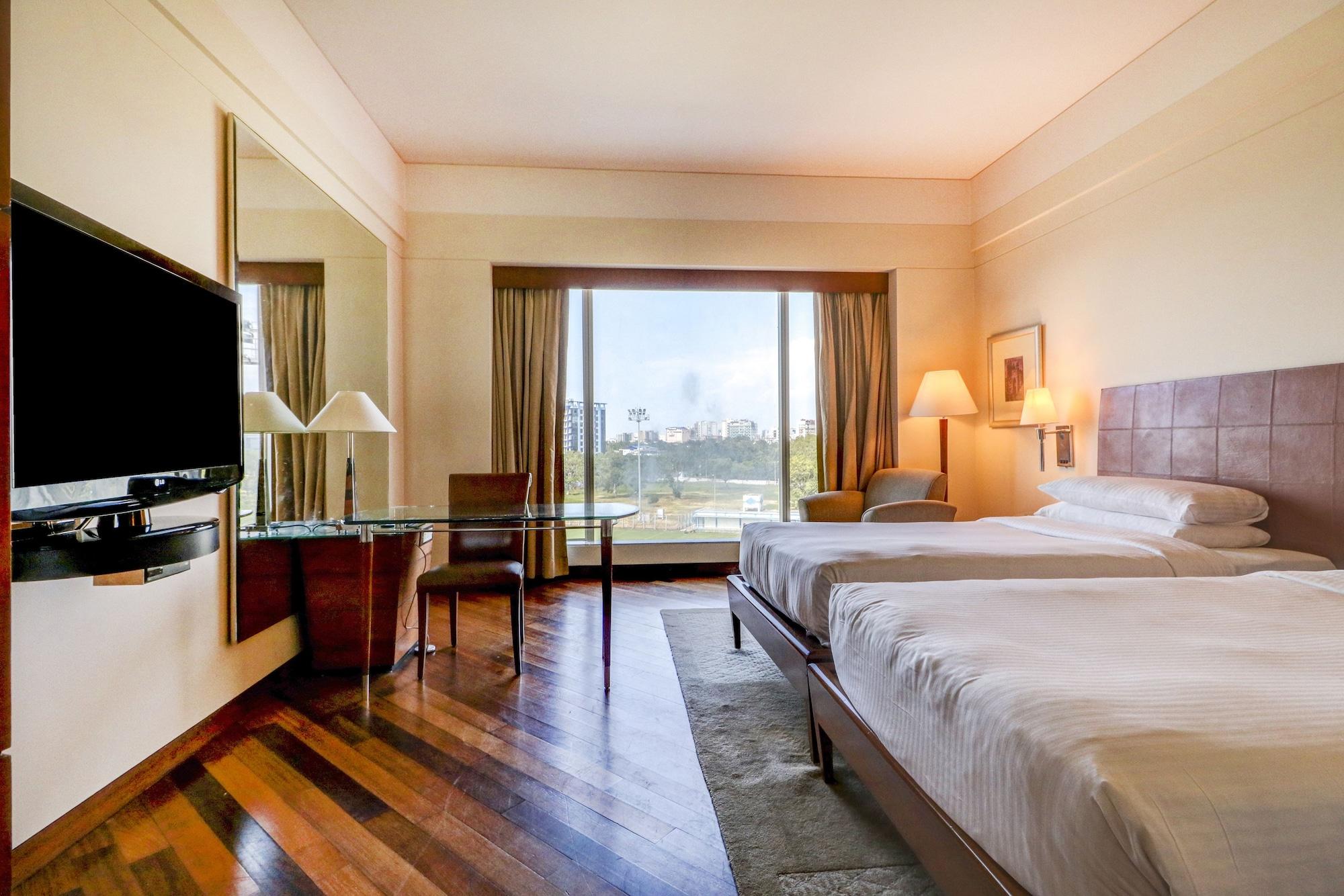 Hyatt Regency 5*